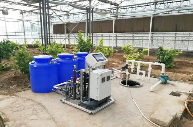 src=intelligent water and fertilizer machine.jpg